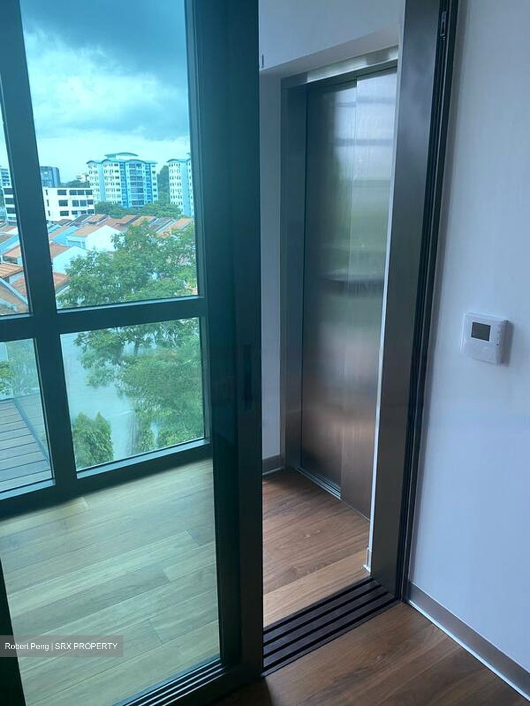 8 Hullet (D9), Apartment #457953101
